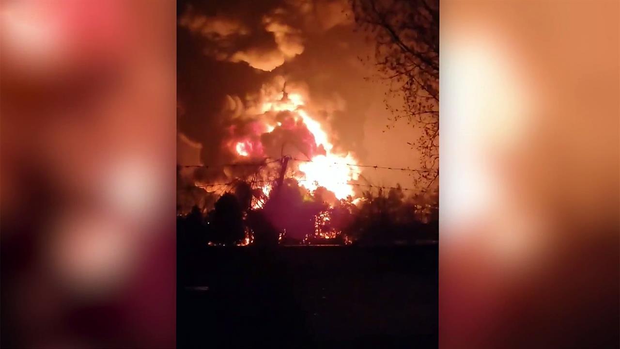 В Брянске произошел пожар на территории нефтебазы