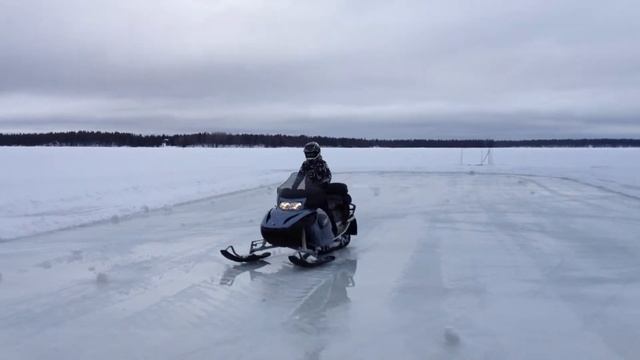 Henri 11 v. ja Lynx Adventure смотреть онлайн