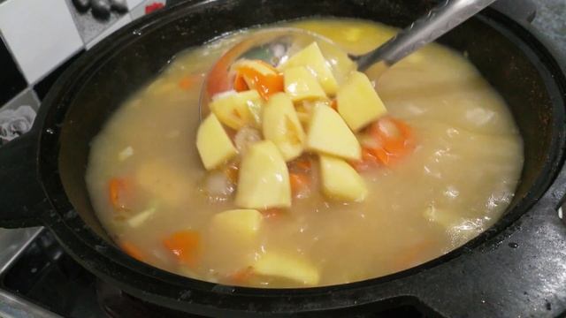 Уха по фински из голов и хвостов. Уха со сливками. смотреть онлайн