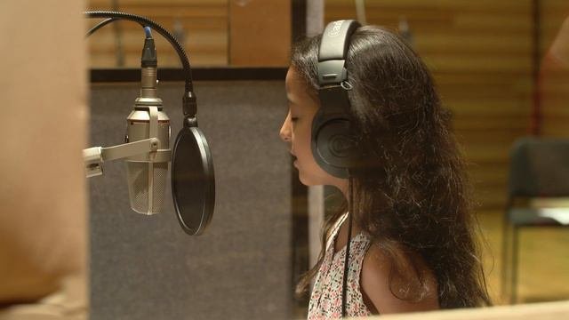 Arrorró Mi Niño – Laura Benanti & Isabella Preston
