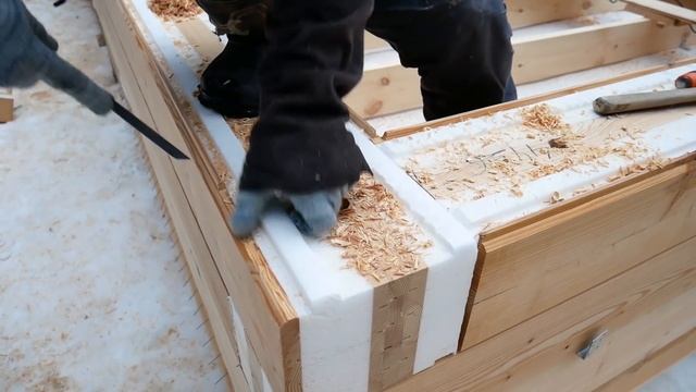 Построили теплый дом в лесу. Пошаговый процесс строительства смотреть онлайн