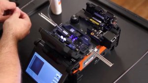 Сварка ленточного оптоволокна на аппарате Ilsintech SWIFT KR12A с магнитными держателями H7-12-10