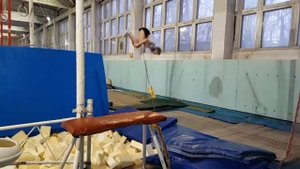 Тройное сальто назад.