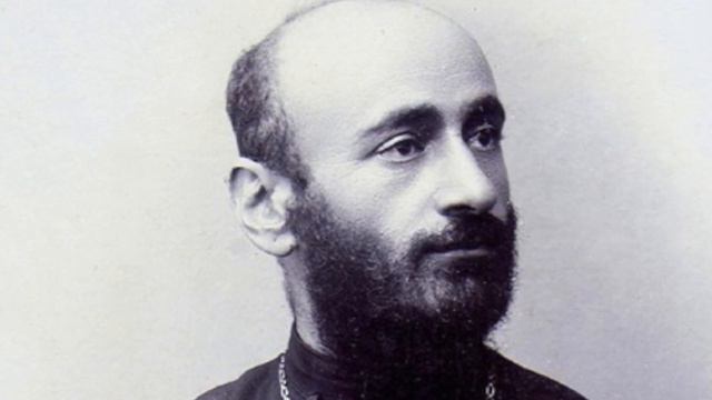 Комитас санаин. Комитас компания. Ооо комитас. Комитас хелагарвац. Комита группа компаний логотип.
