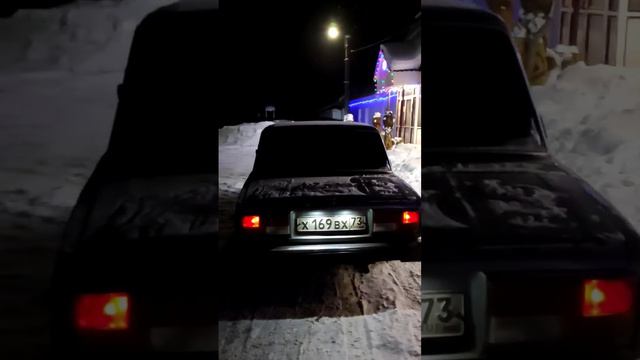 Звук ваз 2105 на субару саунд, холостые обороты#ваз #лада #ночь #звук #зима смотреть онлайн