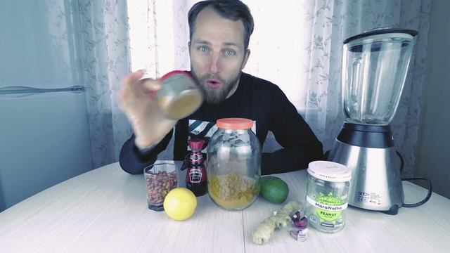БОМБИЧЕСКИЙ ОРЕХОВЫЙ СОУС ДЛЯ САЛАТА