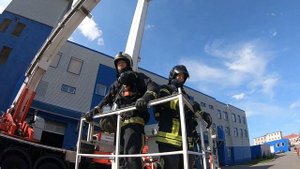 Обзор специальной пожарной техники АКП-50 и АЛ-50