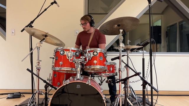 Gene Koshinski - Get It! for Bassoon and Drumset смотреть онлайн