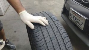 Как заклеить бескамерную шину .Ремонт колеса Быстрый ремонт шины. Tyre Puncture Repair Kit Tutorial