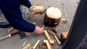 Дрова для мангала, акация и немного о топоре