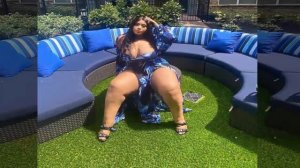 Solid bluee American Plus-size Model|Quick Facts, Bio