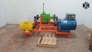 Бесплатная энергия от двигателя мощностью 3 л.с. и генератора переменного тока мощностью 15 кВт.