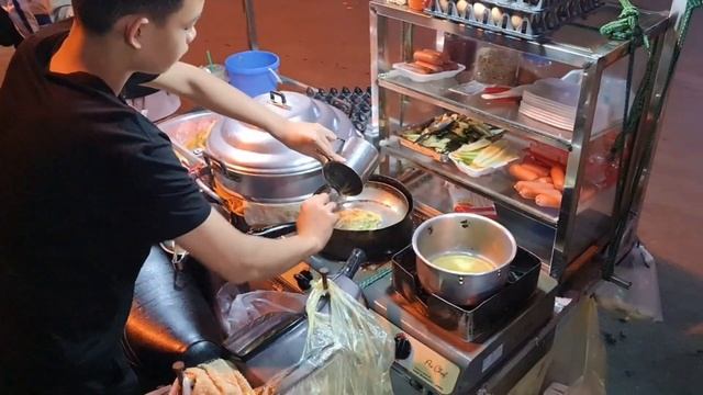 БАНЬ-МИ (Bánh Mì) или Вьетнамский ХОТ-ДОГ смотреть онлайн