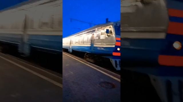 Поезд вку-066 под тягой 2м62у орша-лепель (БЧ) #train #бч #ВКУ #орша #лепель #2м62у смотреть онлайн