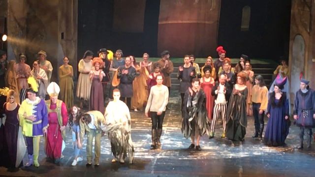 Евгений Елпашев в заглавной партии оперетты «Боккаччо»
