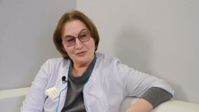 Зачем знать динамику своего уровня сахара здоровым людям: отвечает эндокринолог клиники Неббиоло смотреть онлайн