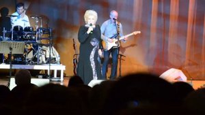 Анне Вески - Листья желтые