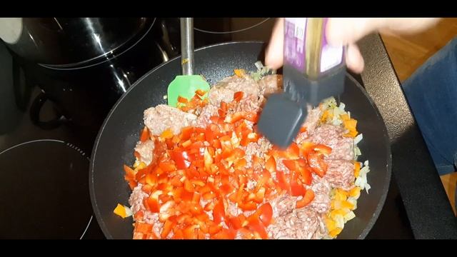 Как приготовить пасту с соусом болоньезе. Паста с соусом болоньезе ну очень вкусный рецепт!