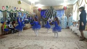 Танец Звёздочек Новый год 2020-2021г. Средняя группа