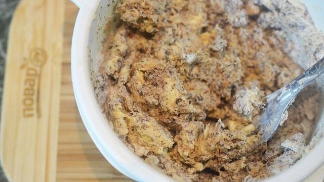 Грушевый торт с фундуком и шоколадом