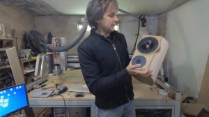 Необычный дизайн корпусов акустики.