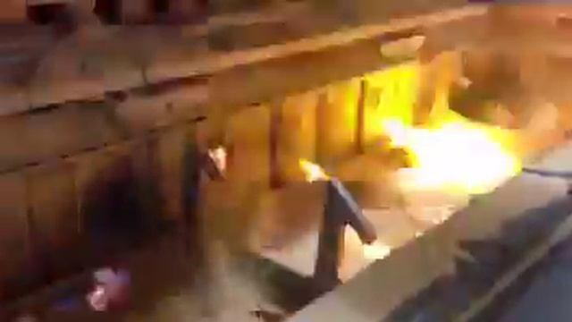 Cleaning Hummer Parts смотреть онлайн