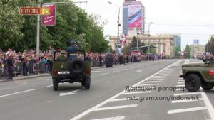 Собака на параде Победы. Донецк