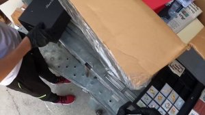 Аукцион Контейнеров В США! Вы Не Поверите Сколько Мы Заработали С ЭТОГО ЮНИТА! PRADA Versace D&K