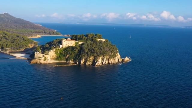 Расслабляющая музыка, которая лечит стресс, беспокойство и депрессивные состояния, исцеляет разум смотреть онлайн