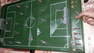 Играем в настольный футбол