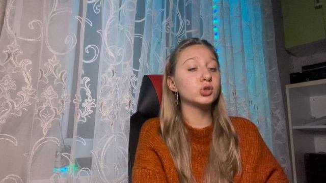 Что брать в колледж первокурсникам , сумки, тетради и тд