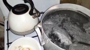 Как очистить походный котелок от копоти и нагара старинным способом