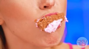 Розовое vs Синее Украшение Торта Челлендж с Multi DO Challenge