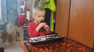 Илья. Новогоднее соло