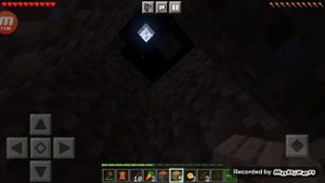 БАСИК ИГРАЕТ В МАЙНКРАФТ//ВЫЖИВАНИЕ БАСИКА//BASIK_TV