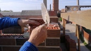 Кладка и расшивка швов баварской кладки на белом растворе
