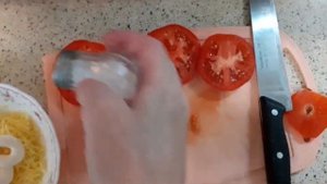 Быстрая закуска  "Помидоры с сыром"