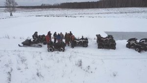 Перевернули Ямаху Гризли! Зимние покатушки на квадроциклах!