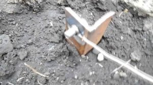 Заземление против фона электрогитары.