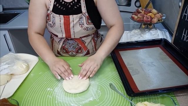 Булочки с кремом.Учу получать реально пуховые булочки/долго остаются свежими