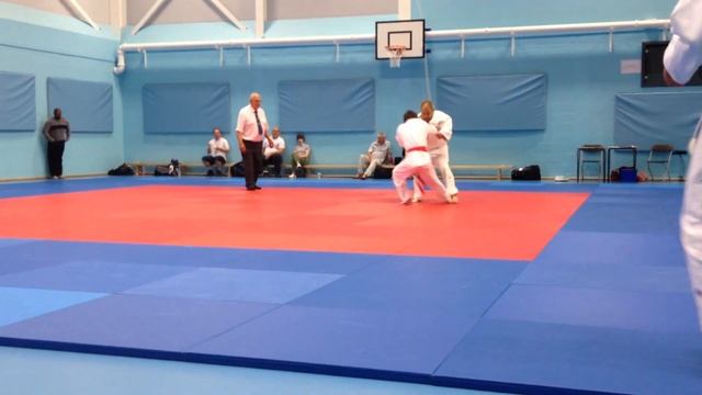 Judo - 50 kg Flyweight vs 110 kg Heavyweight - Dan Grading Bedford - June 2014 смотреть онлайн
