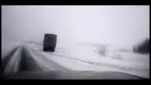 Российских водителей мотоцикла сбила машина CARCRASH2012