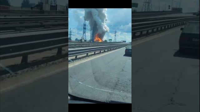 Сильный пожар возле  Леруа Мерлен в Котельниках