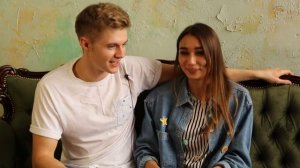 Как правильно кусать губы во время поцелуя | Поцелуй вампира