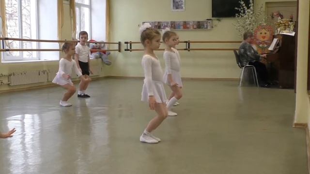 Образцовый ансамбль народного танца "Звёздочка"