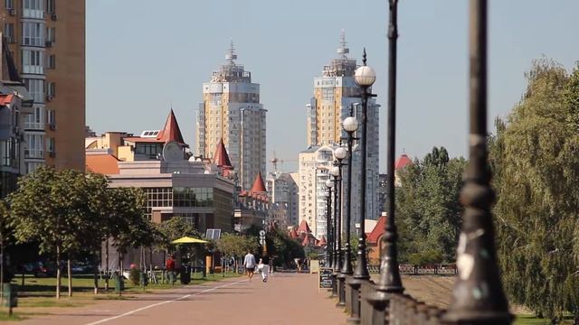 Оболонская набережная (съемка со штатива). v1 смотреть онлайн