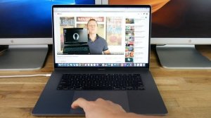 Macbook Pro 16-Inch - Finally has a good GPU and Keyboard! - Worth $2,400? Can it Game?