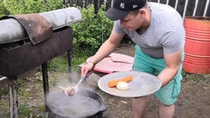 Шурпа варёная в казане на костре!