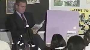 Джордж  Буш  в момент теракта 11 сентября 2001 года