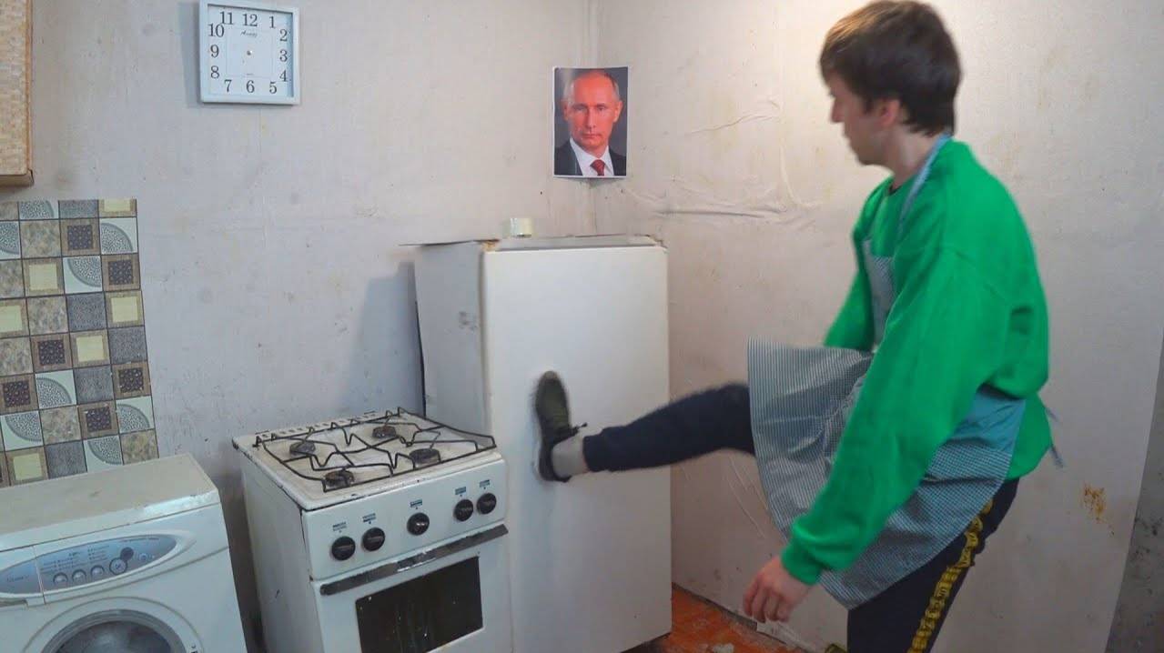 СТРАШНОЕ МОРОЖЕНОЕ смотреть онлайн